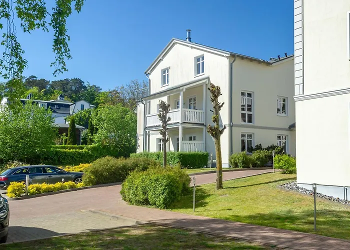 Seerose - 18 Sellin (Rugen)